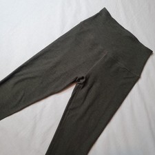 Beyond Yoga Women's S Spacedye Walk And Talk High Waisted Capri Legging Green