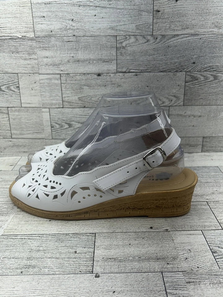 Spring Step Shoes Womens Size 38 Leather Sandals Italy Peep Toe Wedge Cutout - Image 3 of 4