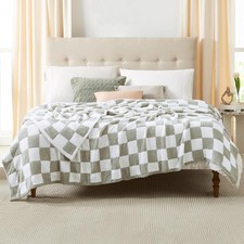 Checkered Throw Blanket, Sage Green Soft Cozy Fluffy Warm Hand Made Queen Throw