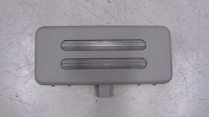 Innenbeleuchtung vorne seitlich Links 6962011 BMW 325d DPF Touring Bj 2009 E90 /