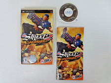 NFL STREET 2 UNLEASHED EA SPORTS BIG SONY PSP VIDE OGAME TESTED WORKS COMPLETE