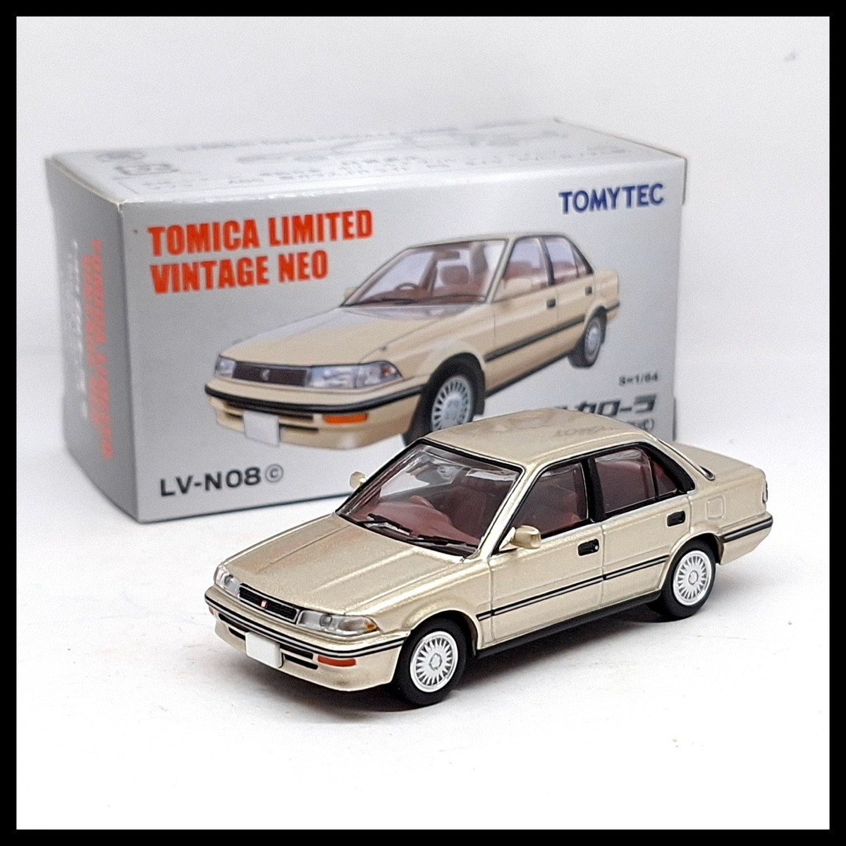 Tomica Limited Vintage NEO LV-N08c TOYOTA COROLLA 1500SE LIMITED 1