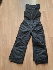 Schneehose Gr. 122 von C&A (Rodeo), mit Latz, schwarz, waterproof 2000mm, windpr