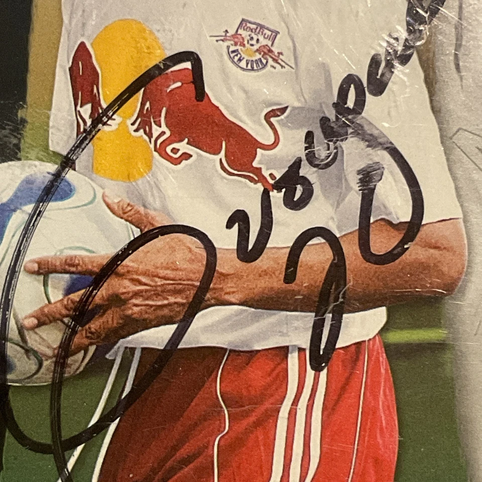 Tarjeta de baraja superior firmada por Amado Guevara #le -8 (2006) en losa MLS Foto 2 de 3