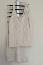 Seamless Reversible Camisoles / Tank Tops light compression Size Medium Set of 2