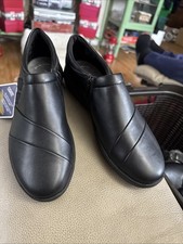 Clarks Women's Kayleigh Button Black Slip On. Sz 8 W New