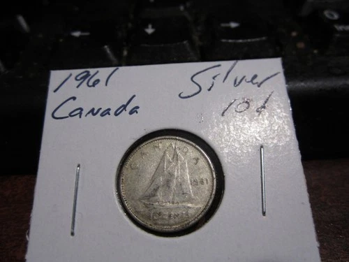 Canada 1961 -  10 Cent Dime Canadian Coin - 80% Silver - ASW 0.06 Oz