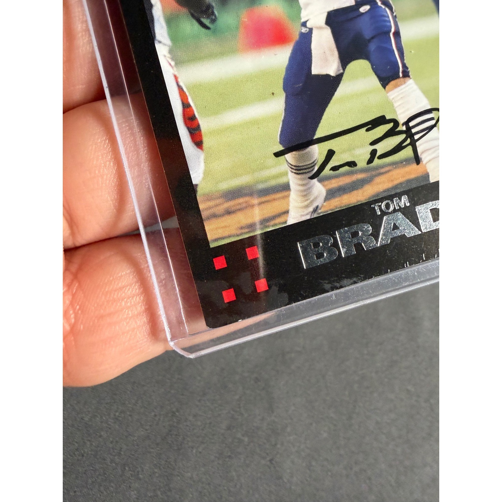 2007 Topps Tom Brady New England Patriots Football Card 10 of 12 Facsimile Auto view 6