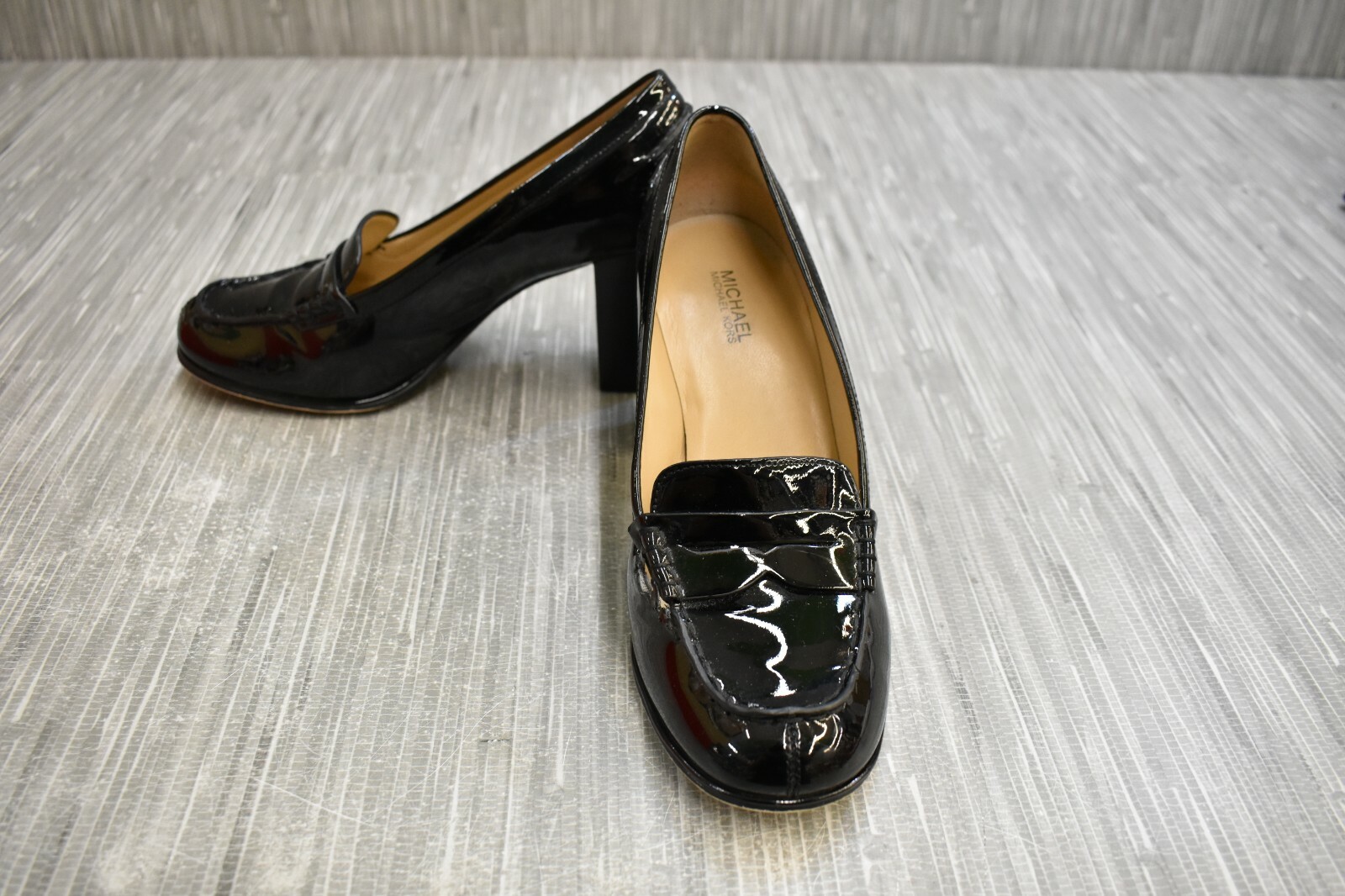 michael kors 7m size