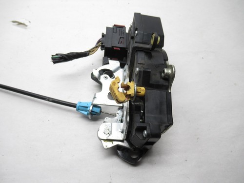 2005-2009 Buick Lacrosse Door Lock Actuator Front Left 25876437 OEM - Picture 3 of 9