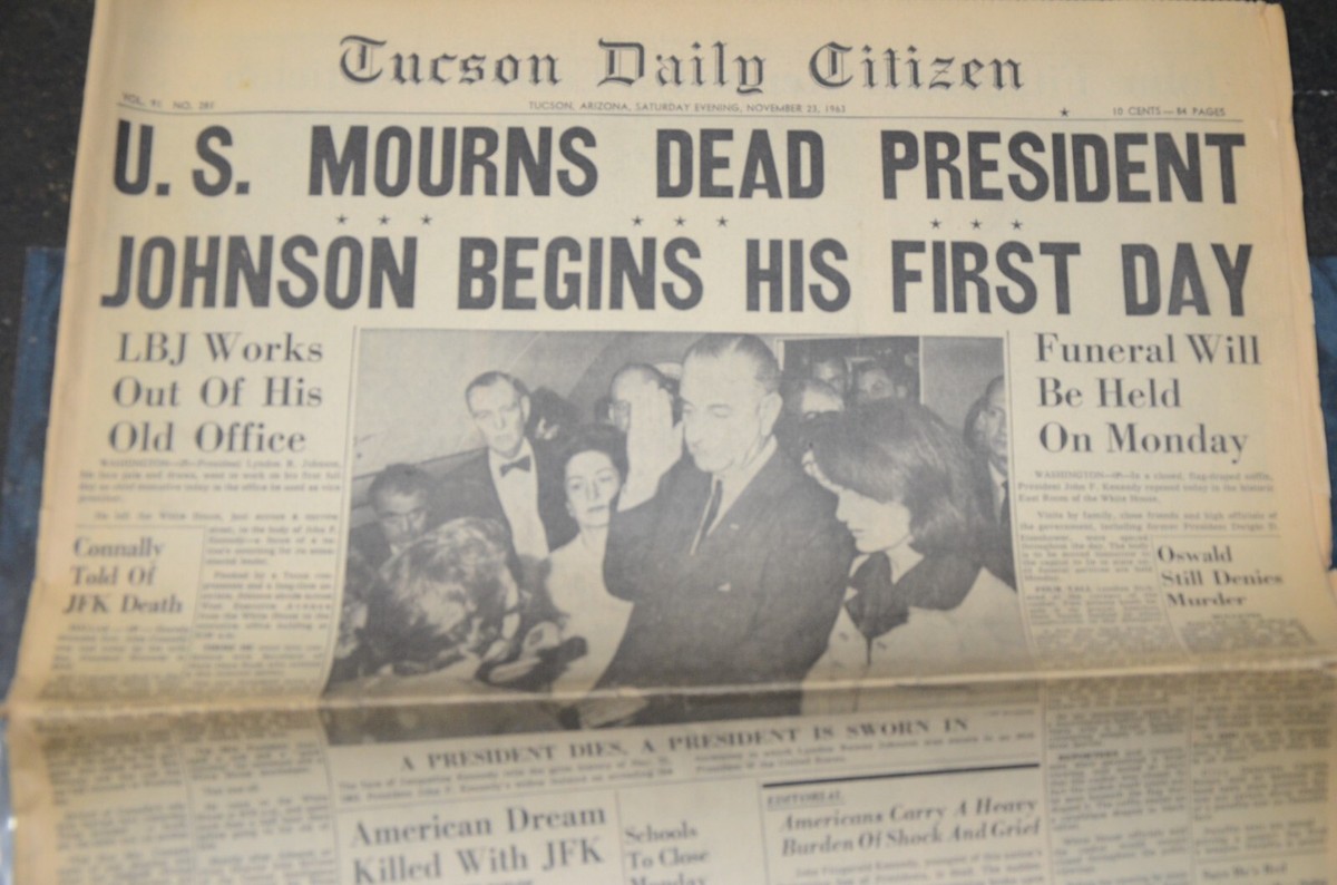 Kennedy Assassination ケネディ大統領の葬儀を報じた新聞記事 John F. Kennedy JFK Assassination & Death November 23 1963