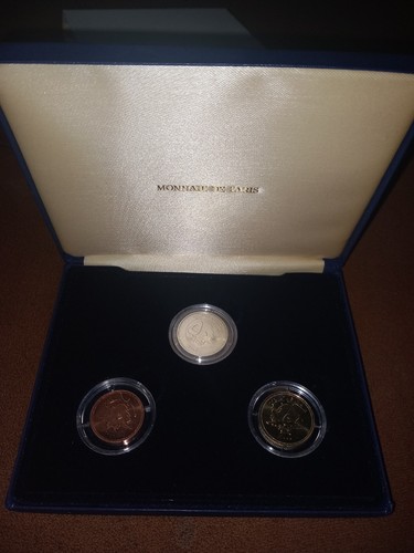 LEBANON YEAR 2000 COINS SET MONNAIE DE PARIS 100, 250, 500 LIRAS