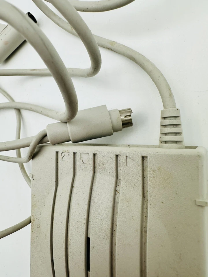 Global Village Teleport /Bronze For Mac. Performa A861 Vintage Un-tested As-Is - Image 3 of 4