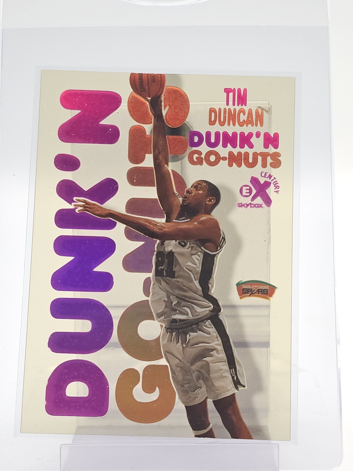 TIM DUNCAN 1998-99 SKYBOX E-X CENTURY DUNK'N GO-NUTS #4 SPURS Q7128