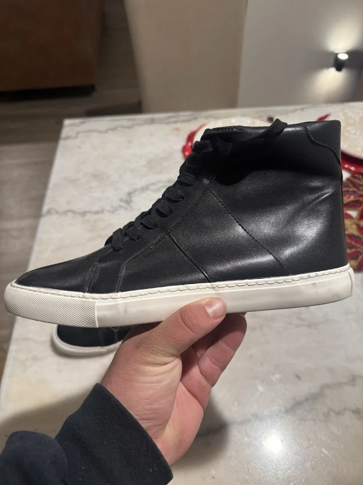 Zapatilla deportiva Express de caña alta de cuero sintético suela blanca con cordones para hombre estilo moderno Foto 2 de 4