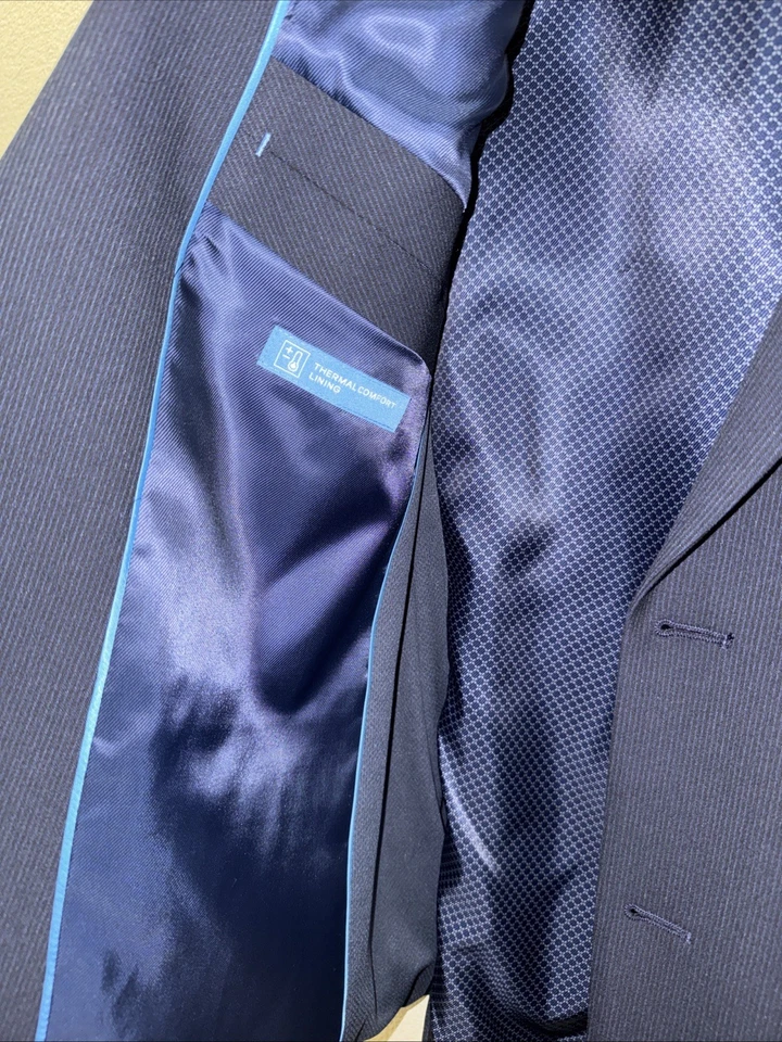 Van Heusen Cool Flex Men’s Navy Suit 38R Blazer & 32x32 Pants New With Tags - Image 3 of 4