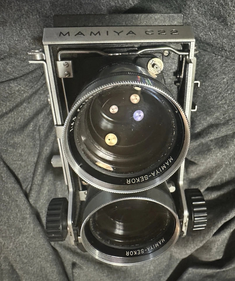 MAMIYA C22 Pro TLR Medium Format Camera With Accessories  - Image 2 of 4