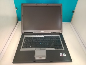 Dell Latitude D830 Laptop  als Ersatzteilspender (R9 1129)