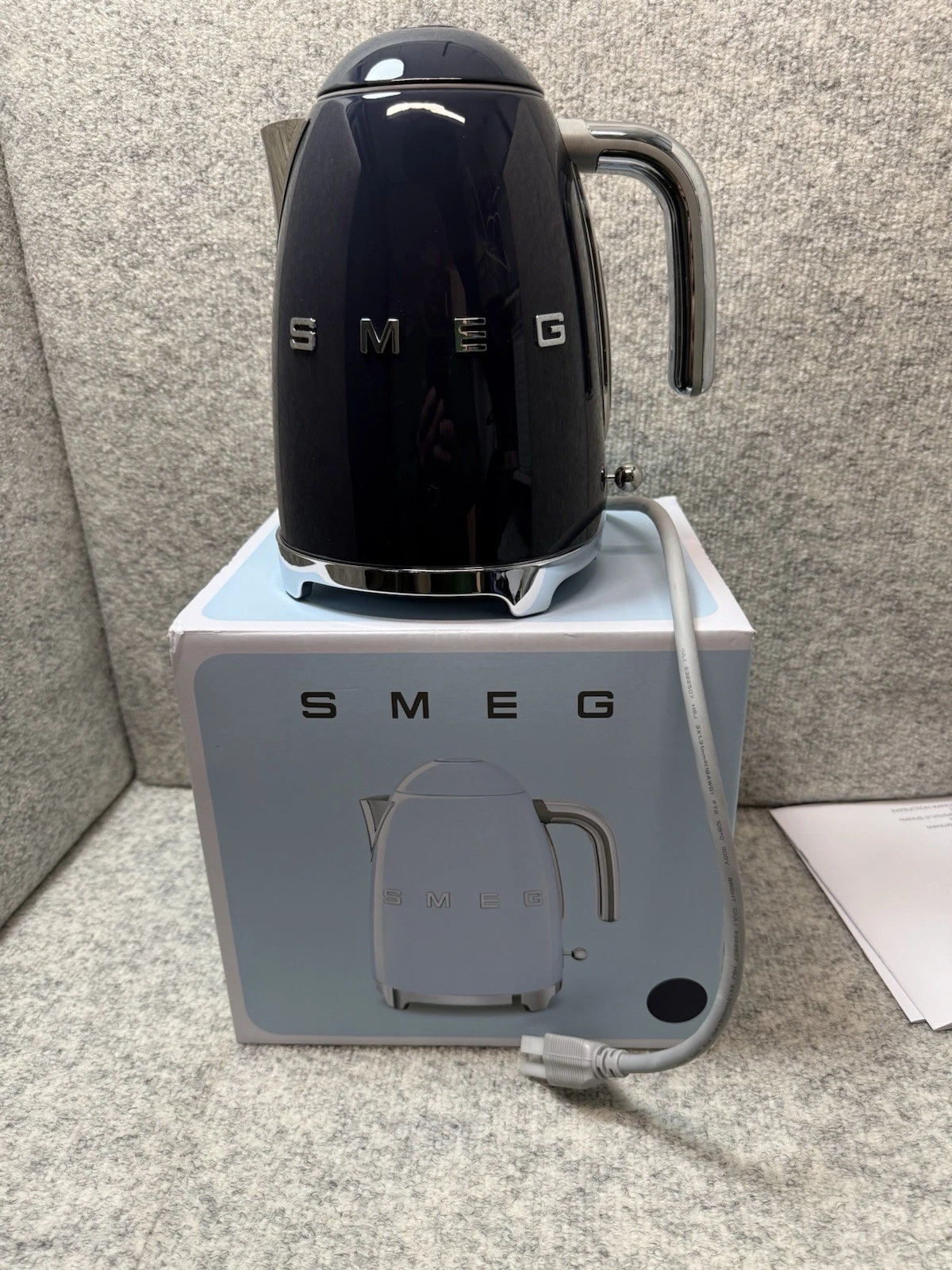 SMEG Navy 50s Retro Style 7 Cup Electric Kettle New 0