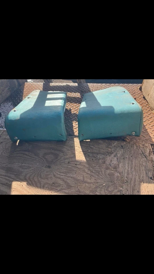 Ford Sunliner 1960 convertible asiento trasero paneles laterales 60 Foto 2 de 4