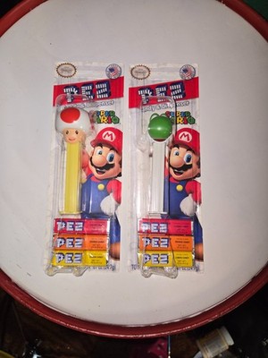 2013 Pez Dispenser Lot of 2 Super Mario Bros Toad Yoshi NEW