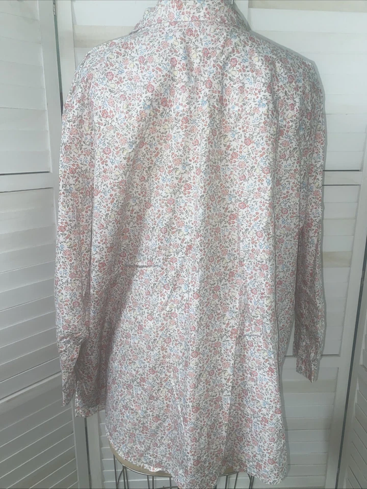 White Stag Woman Button Up Top Floral Long Sleeve Cotton Plus Sz 26W/28W - Image 4 of 4