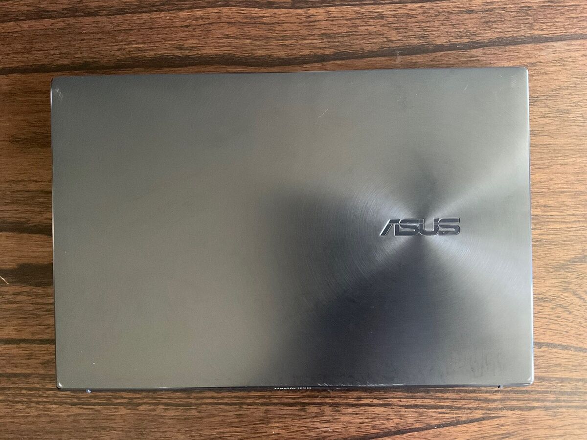 Asus Zenbook UX325E Slim Laptop Blue 13.3 Asus Zenbook UX325E Slim Laptop Blue 13.3