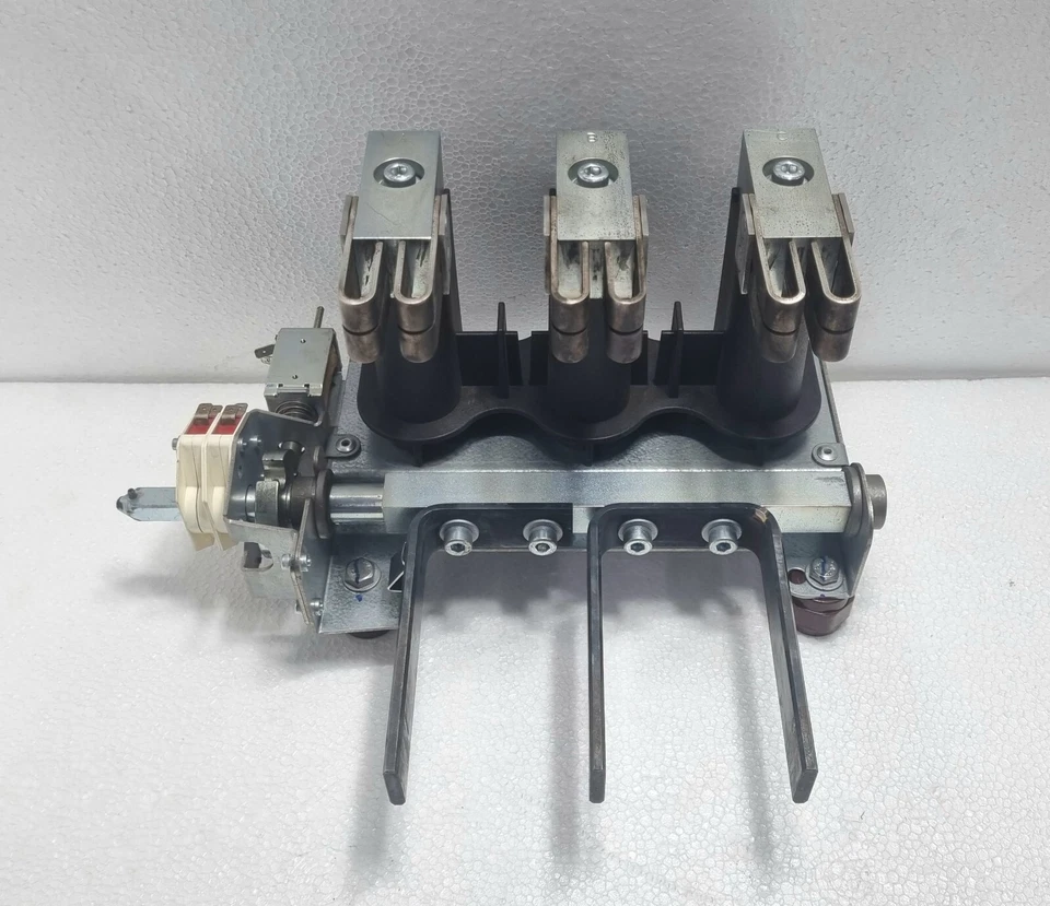 Spring AG A3-15225 R.1 Ae.H 6000VDC/400A - 3BHB021516R0001 - Image 3 of 4