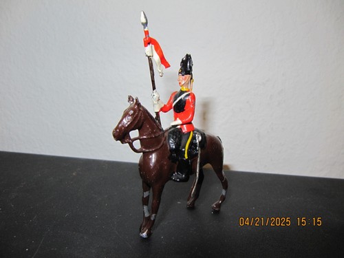 Vintage W Britains Mounted 9th Queens Royal Lancer Lead Toy Soldier #1