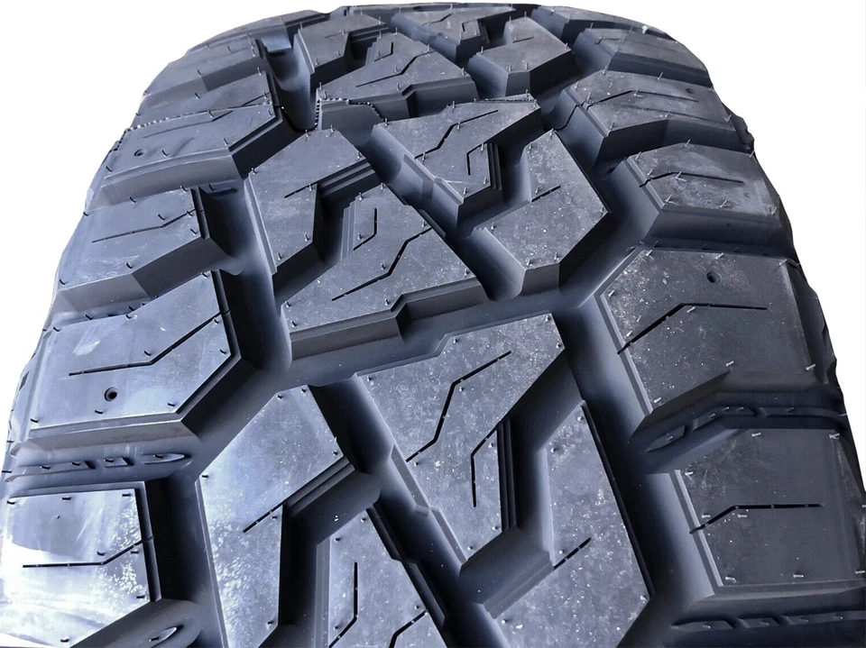 Tire Fortune Tormenta R/T FSR309 LT 275/65R20 Load E 10 Ply RT Rugged Terrain - Image 2 of 3