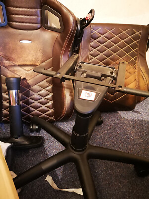 CaseKing Noble Chair Gaming Drehstuhl Echtleder und Aluminium