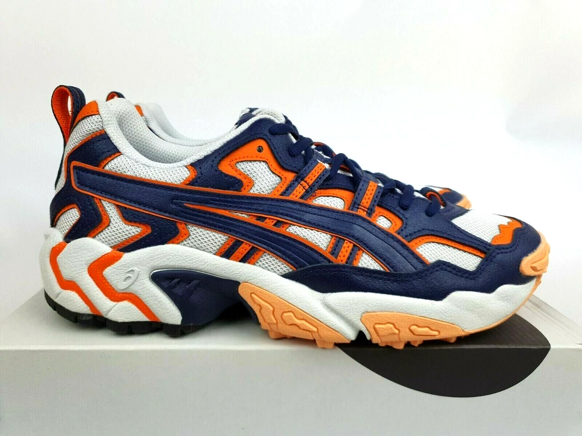 Locales asics clearance