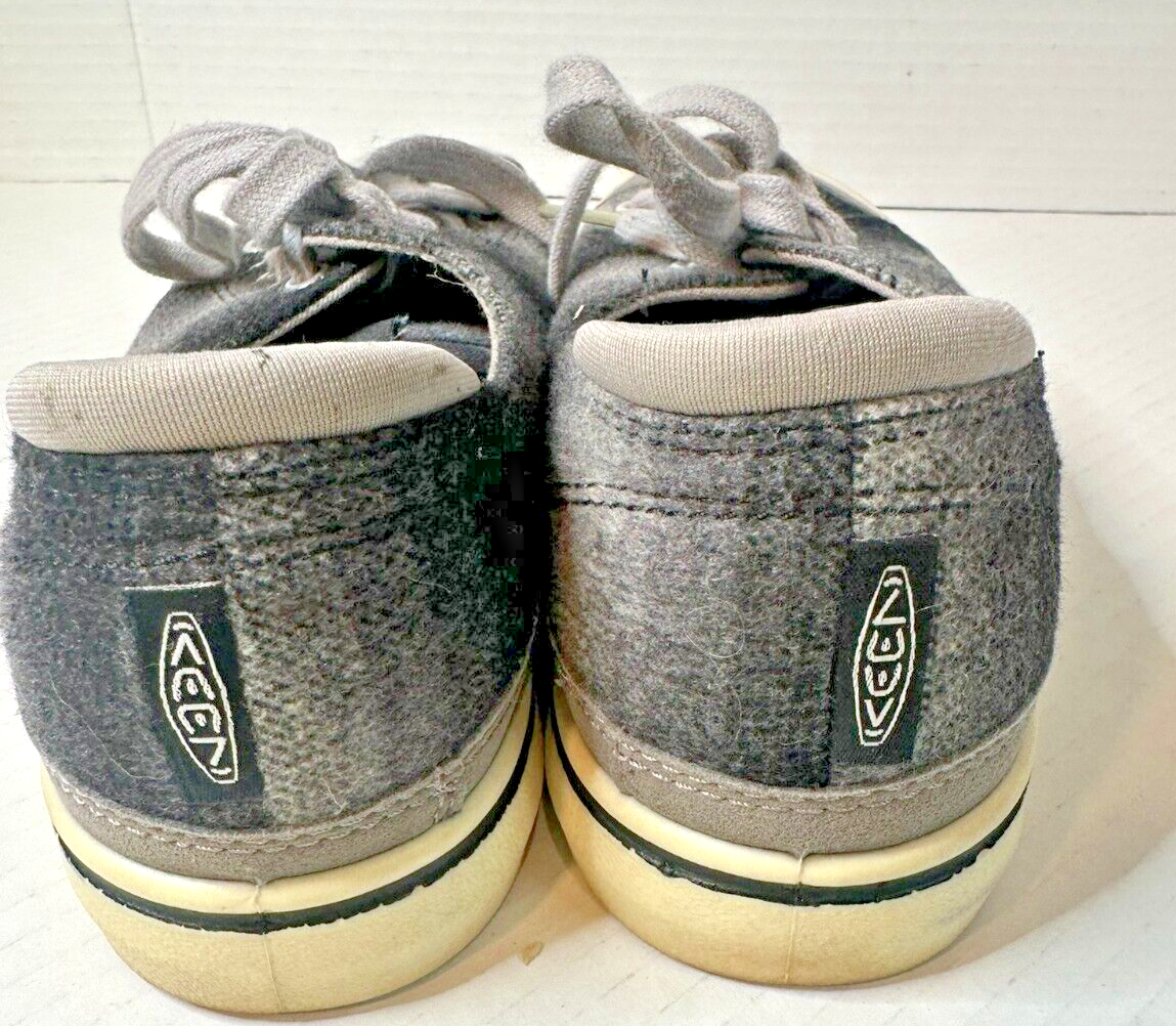 Keen ELSA IV ~ Sneakers Wo's 7 ~ Nero Grigio Plaid Comfort Scarpe Casual ~ Ottime Condizioni!