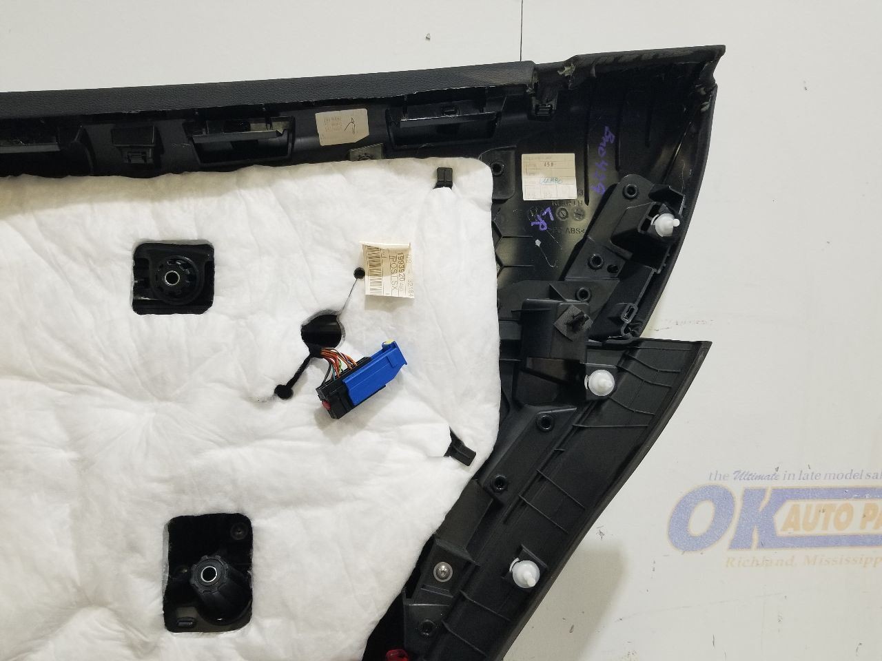 23 2023 MASERATI GRECALE DOOR TRIM PANEL REAR LEFT DRIVER BLACK 