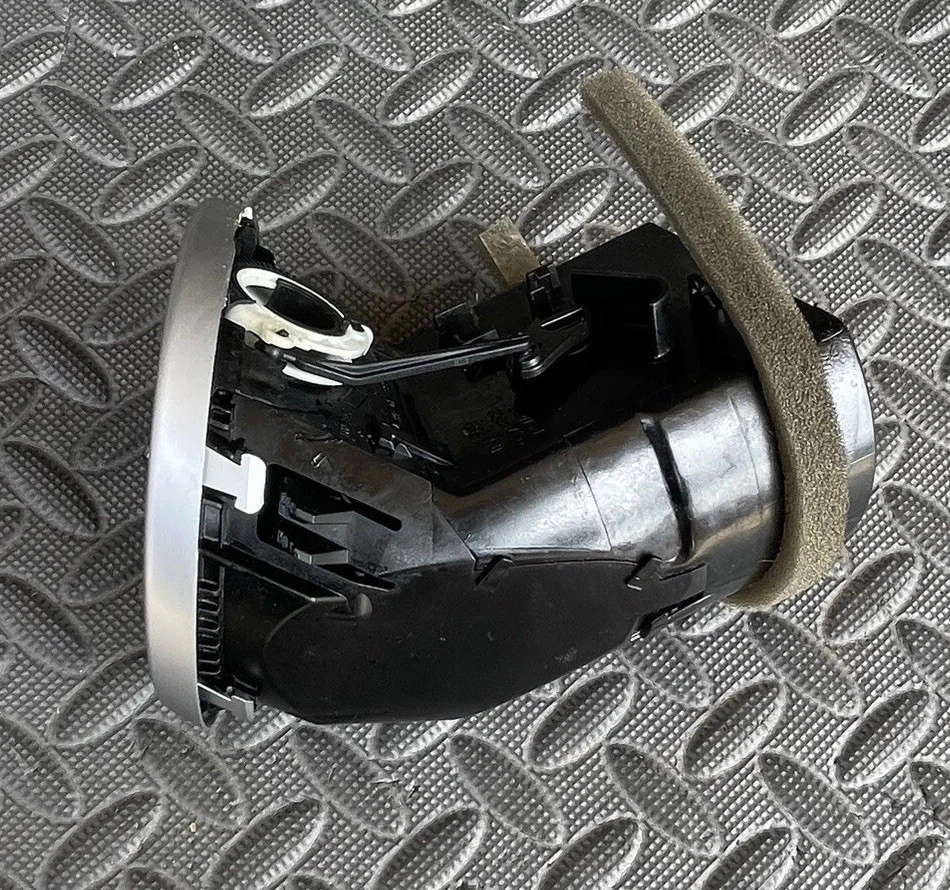 Mercedes X164 GL350 ML63 ML350 2006-2012 tablero ventilación de aire lado izquierdo OEM Foto 4 de 4