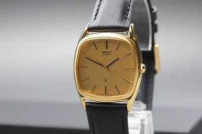 Vtg 1982 [Near MINT] Seiko Chariot 5931-5270 Quartz Gold Tank Mens Watch JAPAN