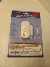 e CIRCUIT Window and door Alarm  Batteries included  NEW IN PACKAGE