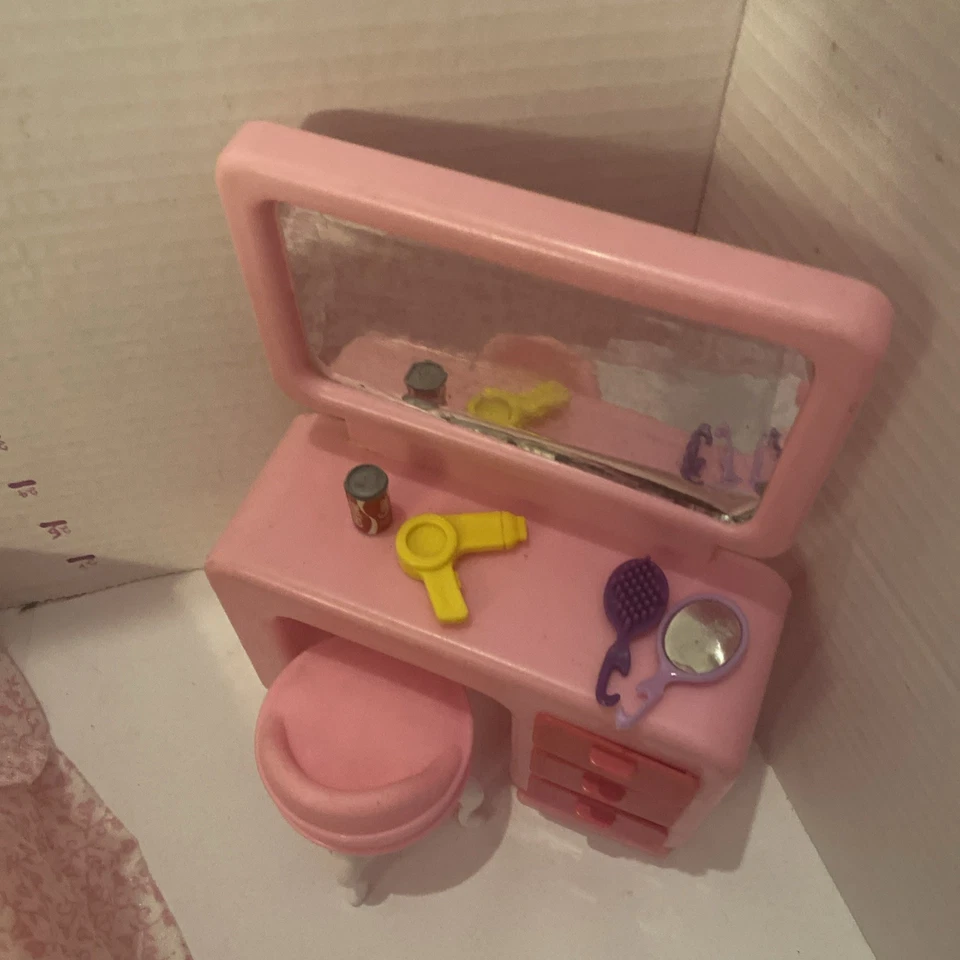 Vintage Barbie Bedroom Playset  Furniture Bed & Vanity & Stool & Accessories - Image 4 of 4