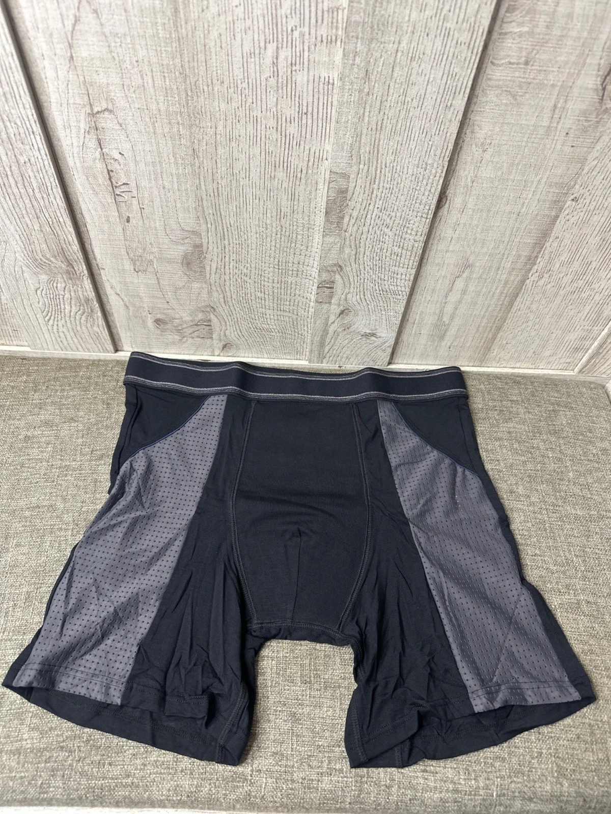 Carer Bamboo Mens L Incontinence Underwear Washable Leakproof Black Pack of 4