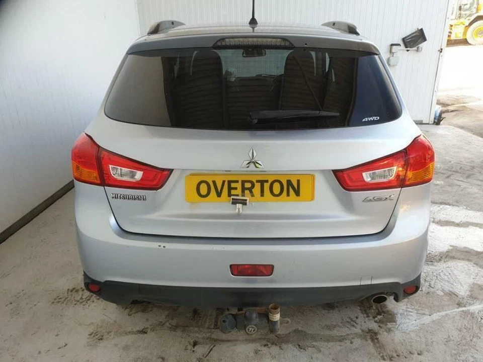 2015 MITSUBISHI ASX MK1 OS DRIVERS RIGHT OUTER TAIL LIGHT 8330A690 - Image 2 of 4