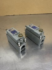 Lot of 2 Square D Class 9007 Type AW46 Limit Switch 9007AW46