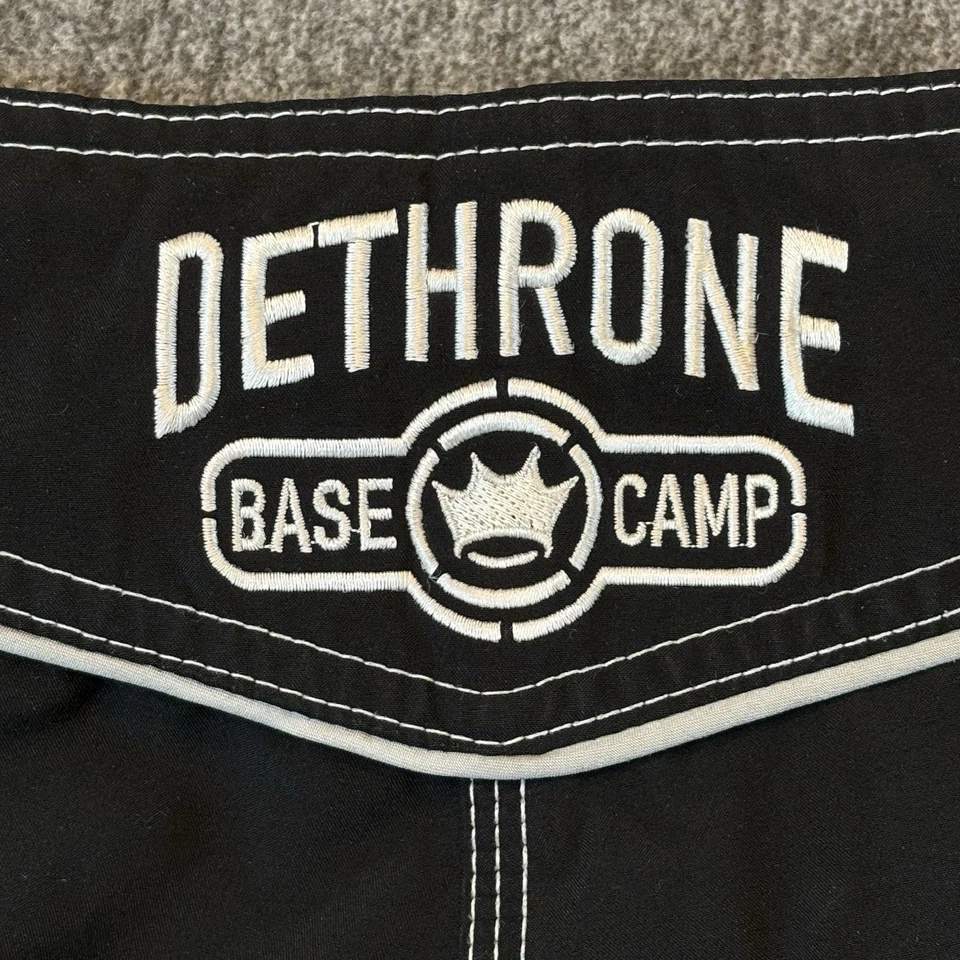 Dethrone Royalty Black Boxing Board Shorts With Red & White Mens Size 34 - Image 4 of 4