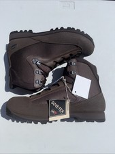 British Army Issue AKU High Liability Combat Boots Goretex Size 9M Bushcraft NEW