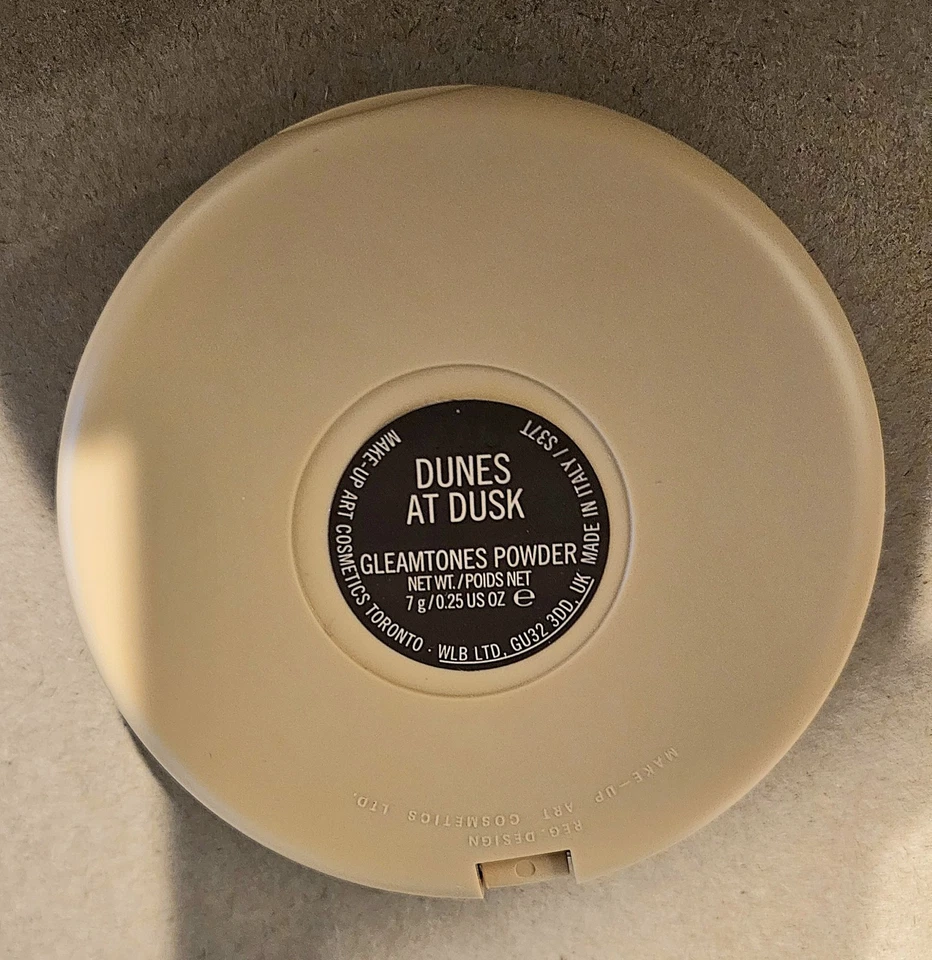 MAC Vibe Tribe Gleamtones Powder (Dunes at Dusk) Limited Edition New In Box - Image 4 of 4