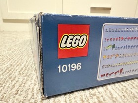 LEGO Grand Carousel (10196) New/Factory Sealed **DISCOUNTED - BOX DAMAGE**