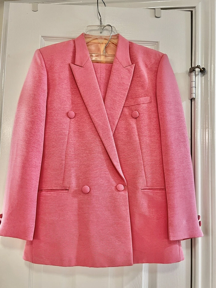 Trajes a medida Foto 2 de 3