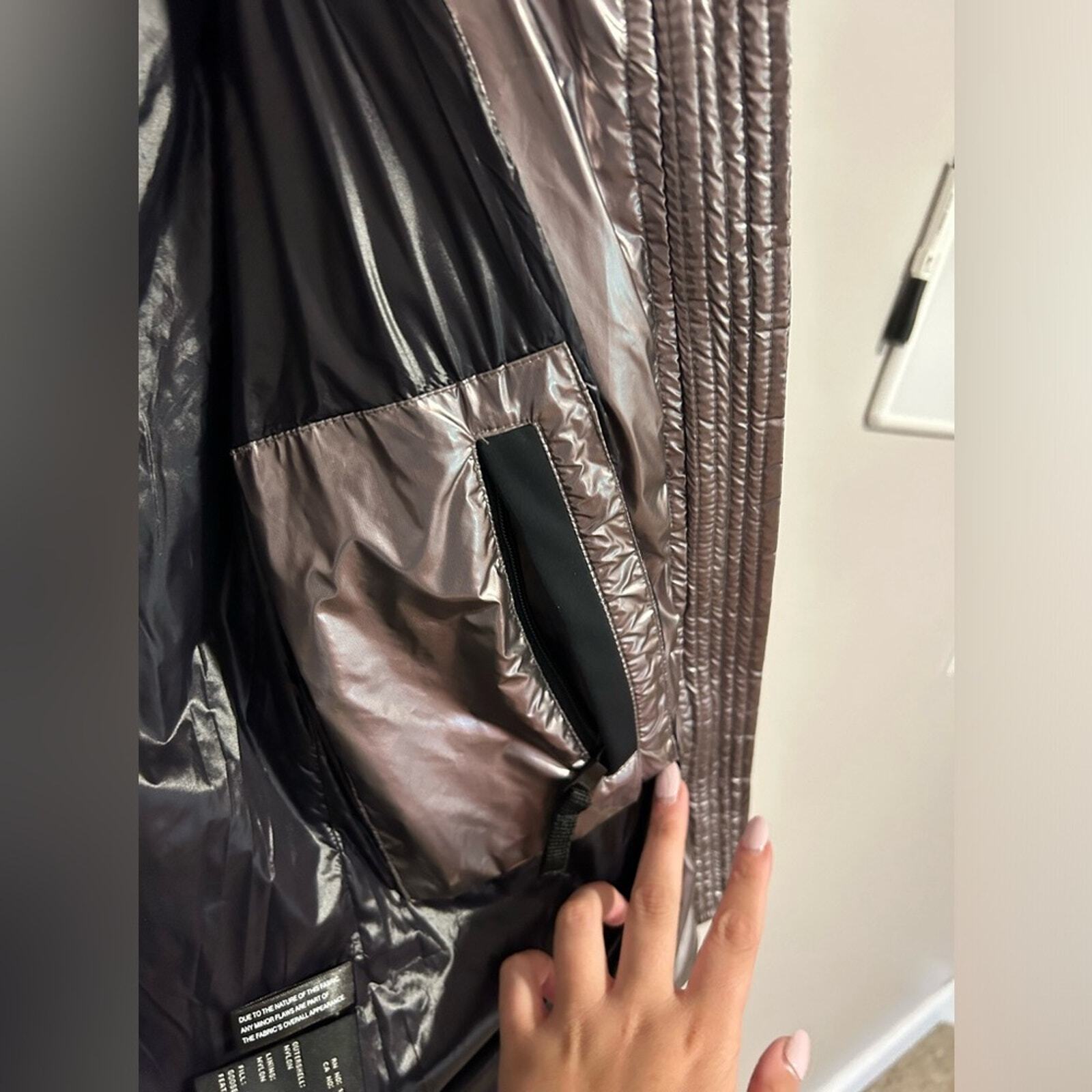 SAM. Freestyle Down Puffer Jacket in Gunmetal siz… - image 11