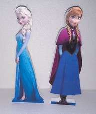 due sagome  pupazzi Frozen Elsa e Anna in polistirolo alti 29 cm