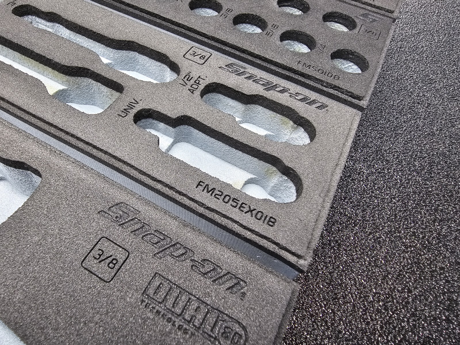 Snap-on Tools TITANIUM 3/8" Dr SAE & Metric Essential Set 253GSS05FDT FOAM ONLY