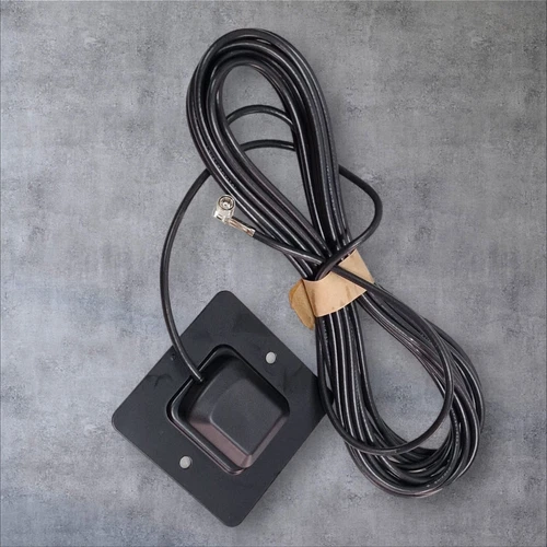 GPS Antenna VDO P/N. YOP-5213-SQ13, NEW